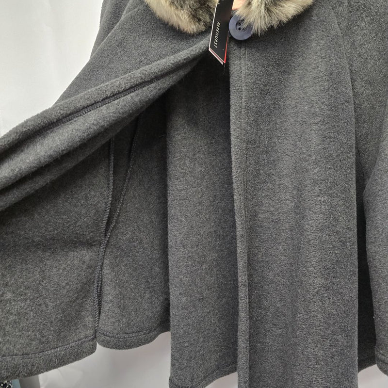 Load image into Gallery viewer, Parkhurst NEW* Fur Trim Cape, M
