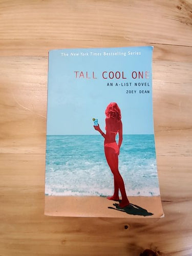 Tall Cool One - Zoey Dean