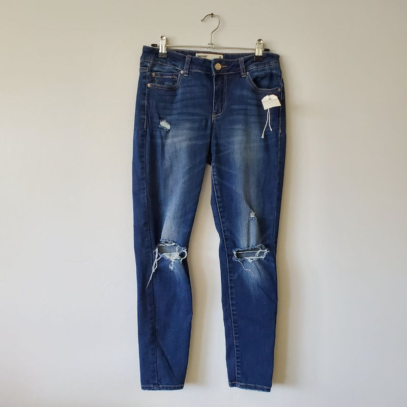 Load image into Gallery viewer, Garage, Distressed Jeans, Sz 7 Blue
